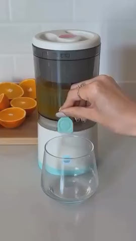 Portable Citrus juicer
